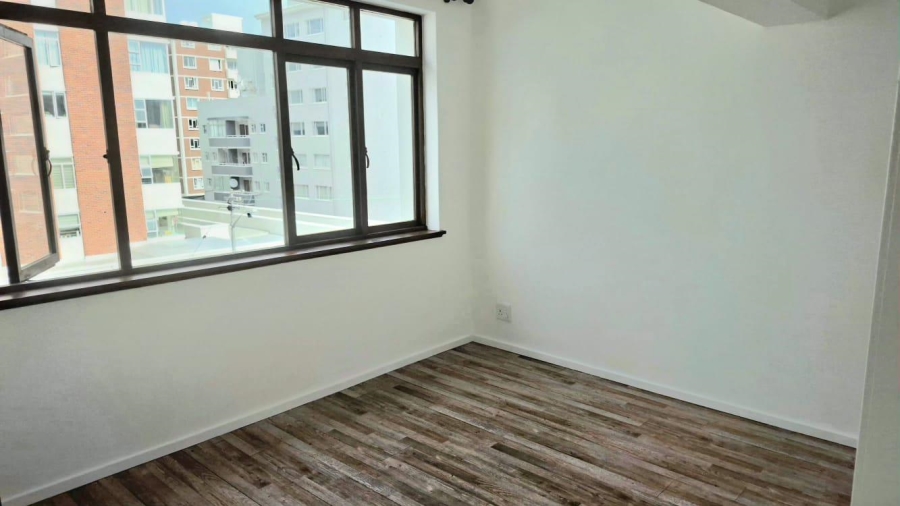 To Let 2 Bedroom Property for Rent in Sea Point Western Cape